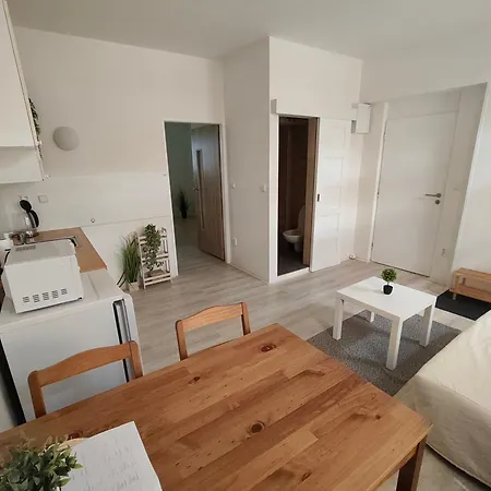 Apartament Za Hrazi *