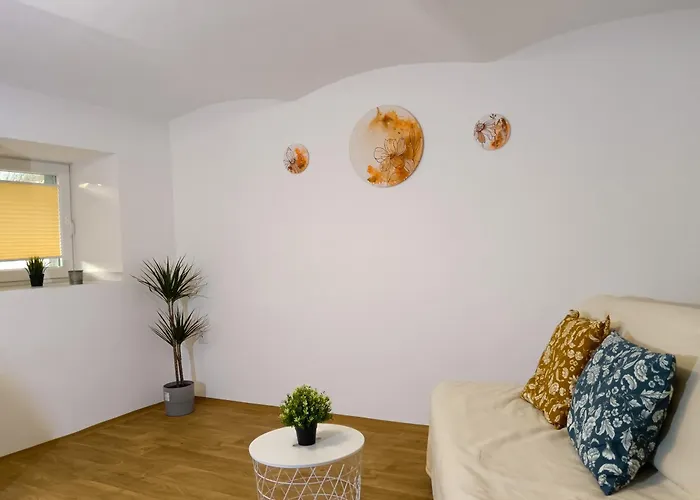 Za Hrazi Apartament *