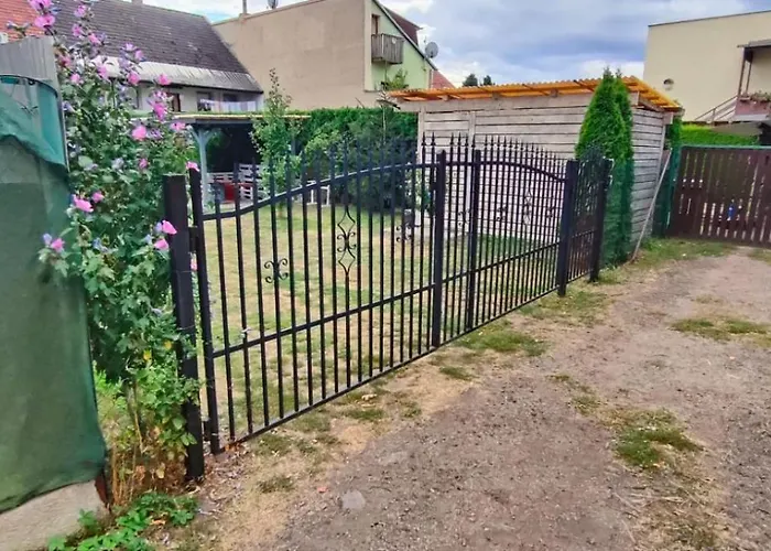 Za Hrazi Apartament *